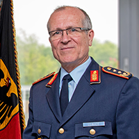 Im Visier - Die Bedrohung aus dem Cyberraum | Generalleutnant Ludwig Leinhos